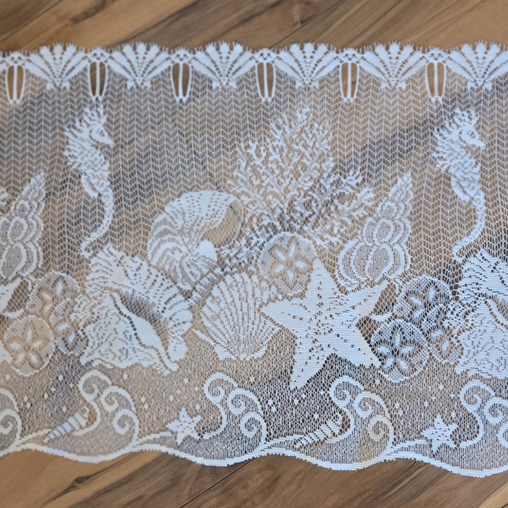 Seashell lace valance
